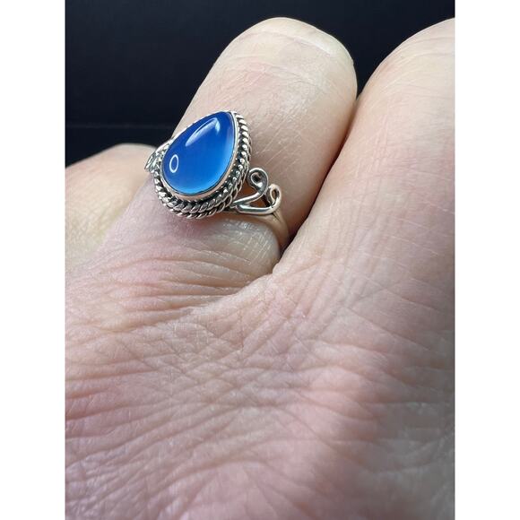 Blue chalcedony sterling silver ring size 7 - Picture 3 of 16